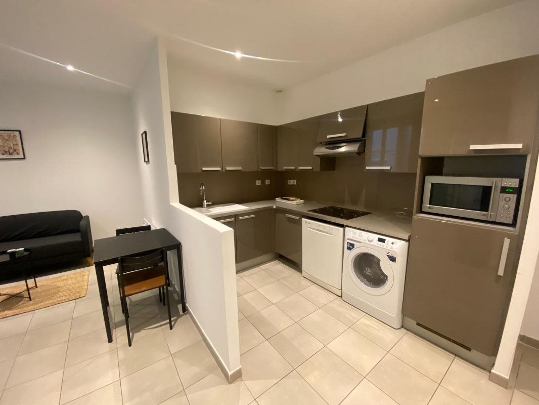 Appartement à louer, 36m², Marseille 2ème