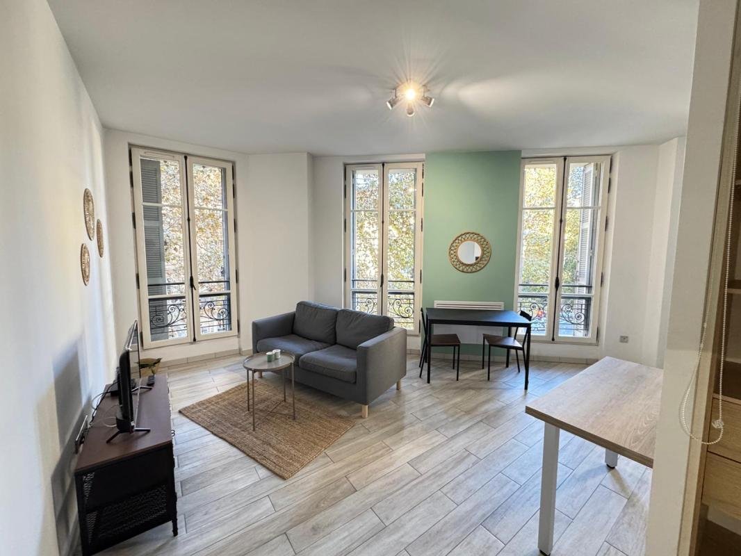 Appartement à louer, 48m², Marseille 2ème