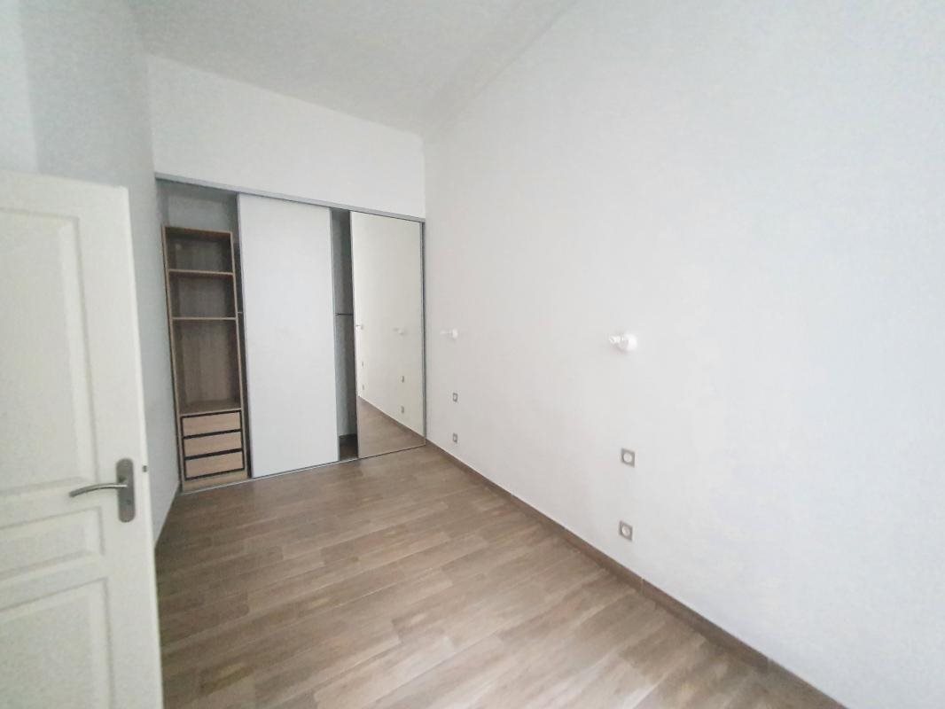 Appartement à louer, 53m², Marseille 1er