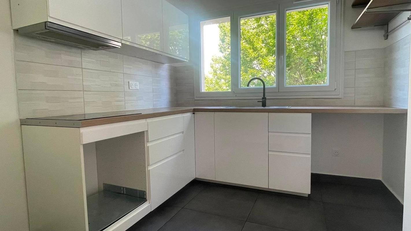 Appartement à louer, 69m², Viroflay