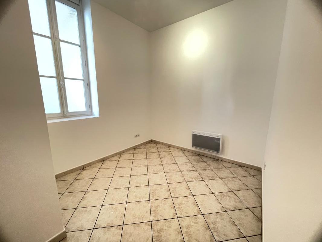 Appartement à louer, 46m², Marseille 1er