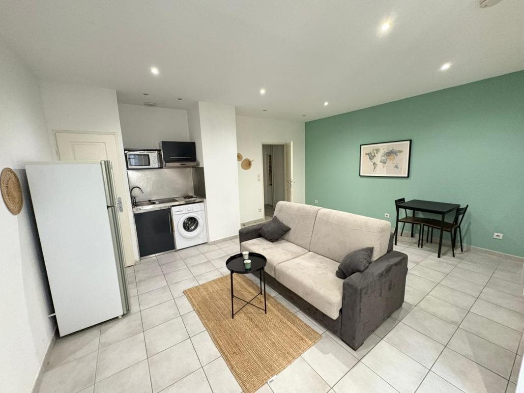 Appartement à louer, 45m², Marseille 2ème