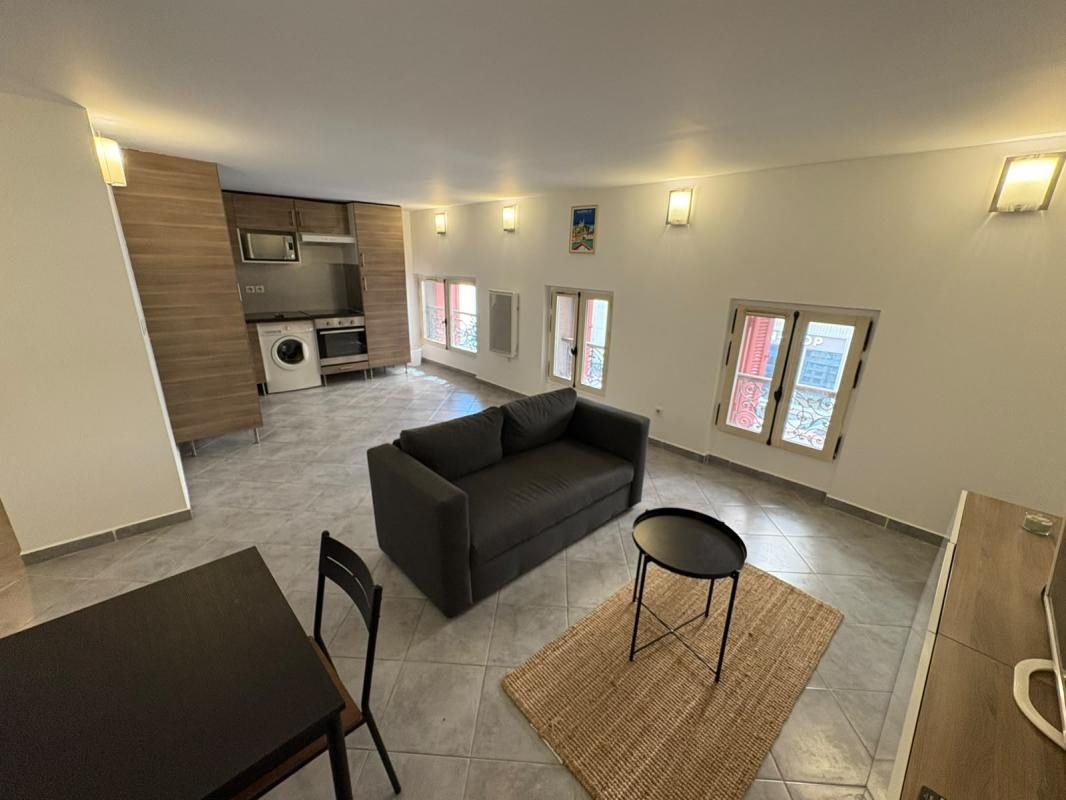 Appartement à louer, 43m², Marseille 2ème