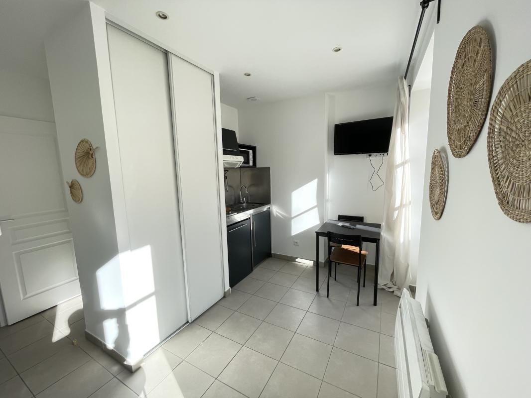 Appartement à louer, 15m², Marseille 2ème