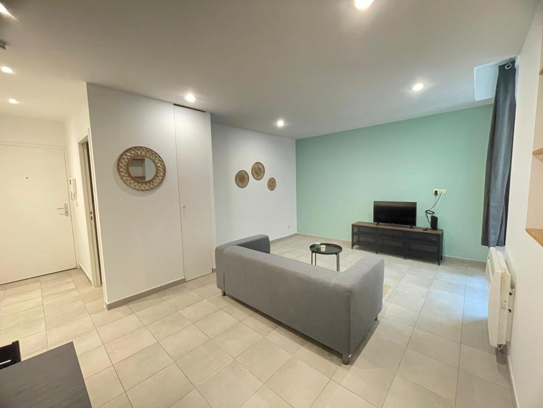 Appartement à louer, 43m², Marseille 2ème