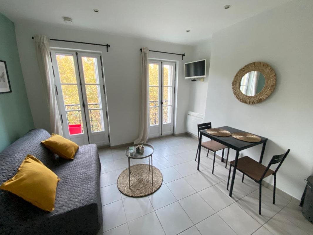 Appartement à louer, 18m², Marseille 2ème