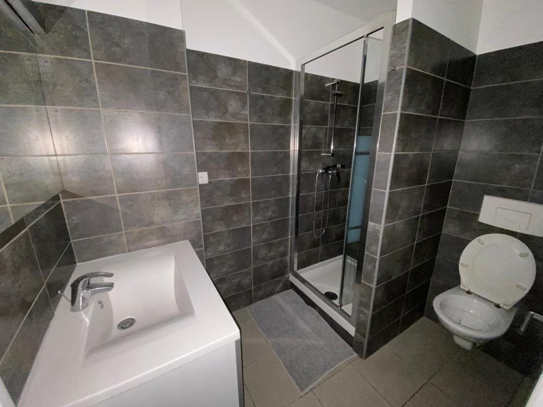 Appartement à louer, 18m², Marseille 2ème