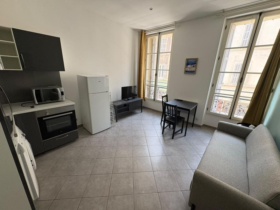 Appartement à louer, 32m², Marseille 2ème