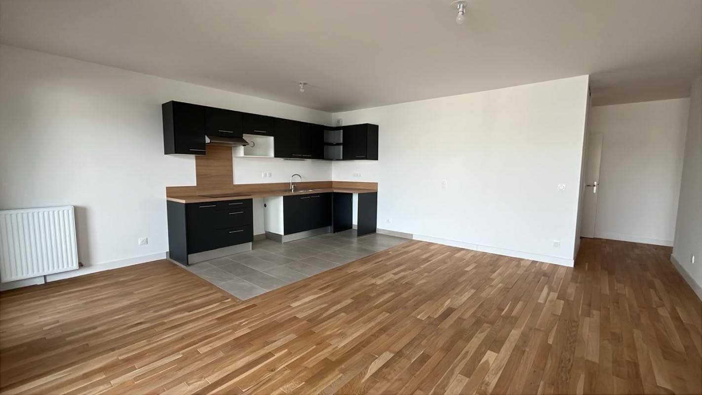 Appartement à louer, 81m², Colombes