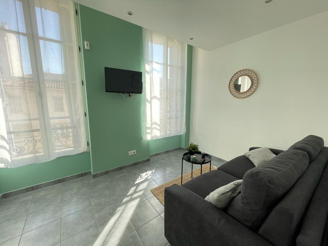 Appartement à louer, 28m², Marseille 2ème