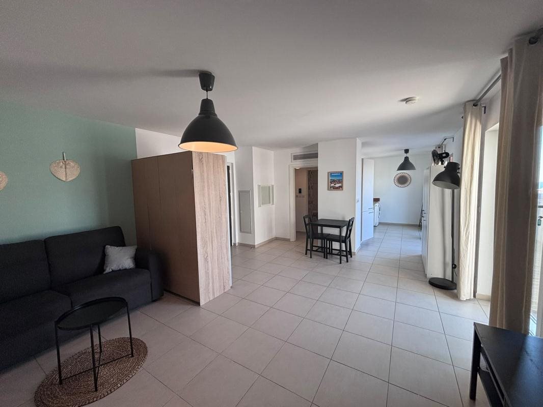 Appartement à louer, 42m², Marseille 3ème