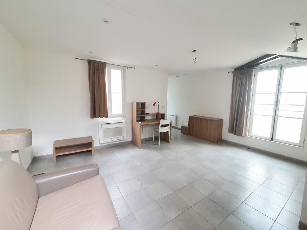 Appartement à louer, 37m², Marseille 2ème