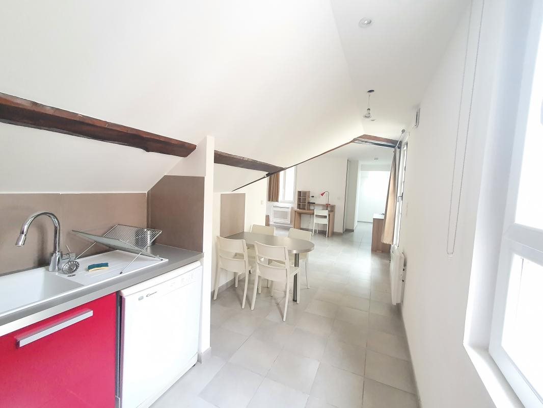 Appartement à louer, 37m², Marseille 2ème