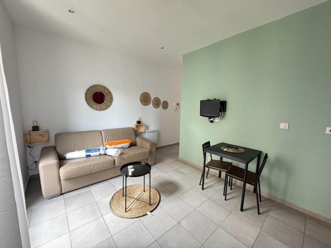 Appartement à louer, 18m², Marseille 2ème