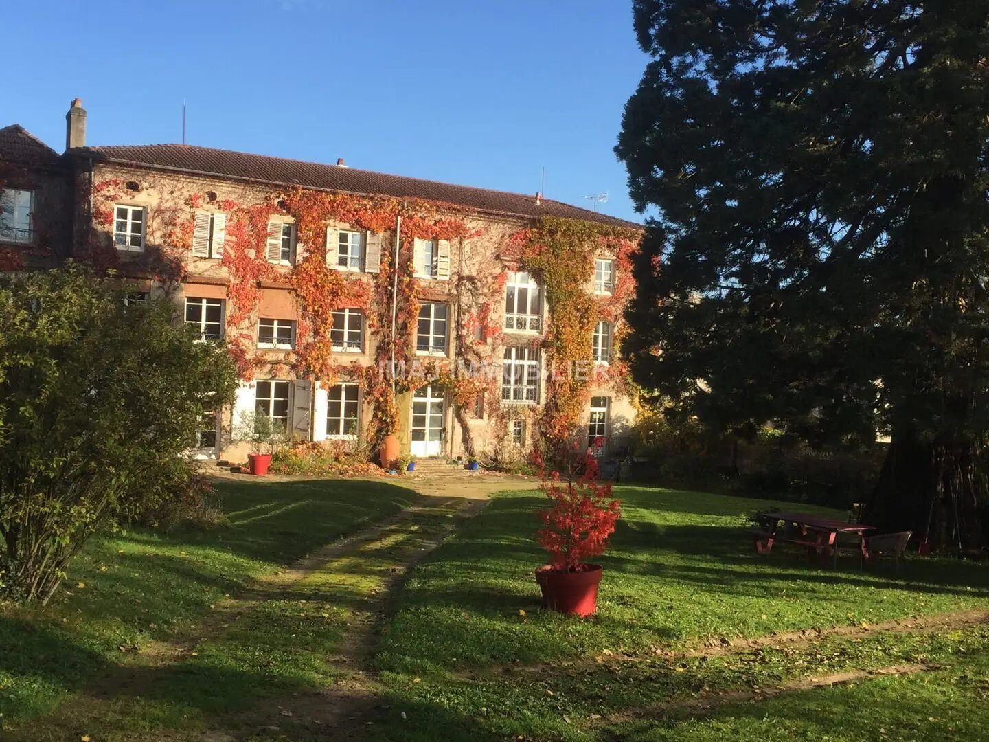 Maison à vendre, 437m², Mirecourt