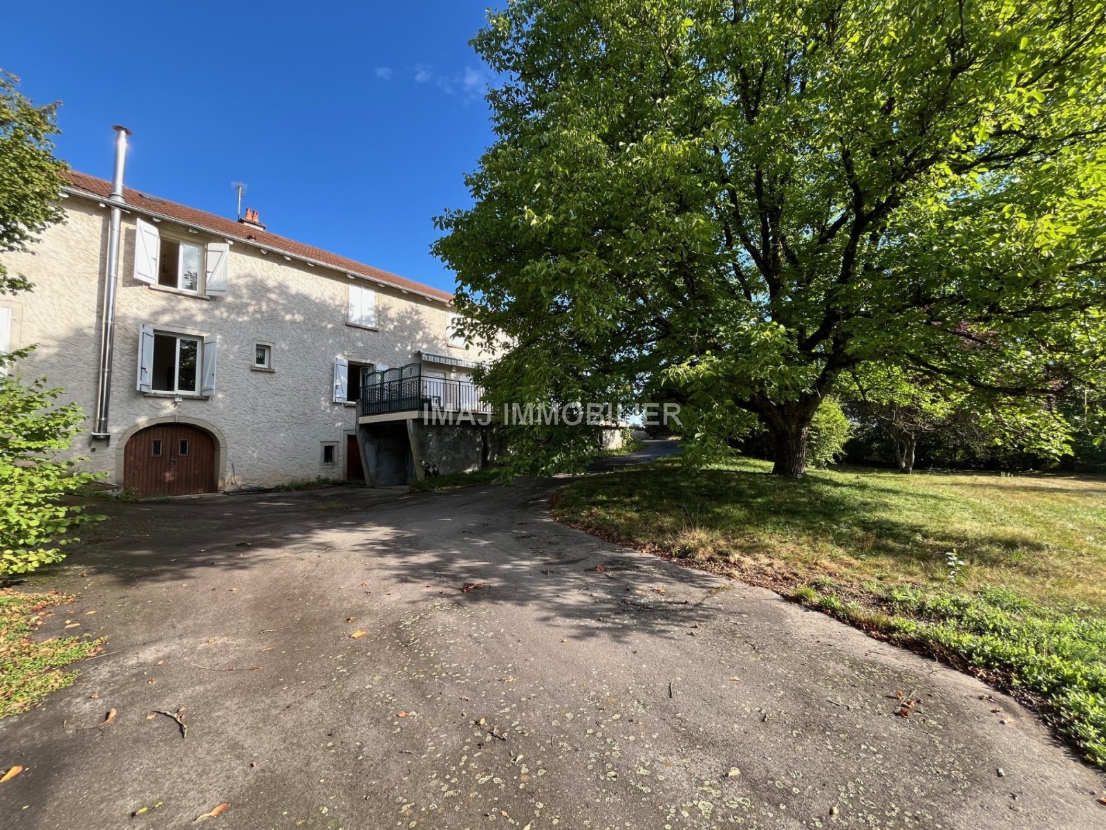 Appartement à louer, 232m², Hadol