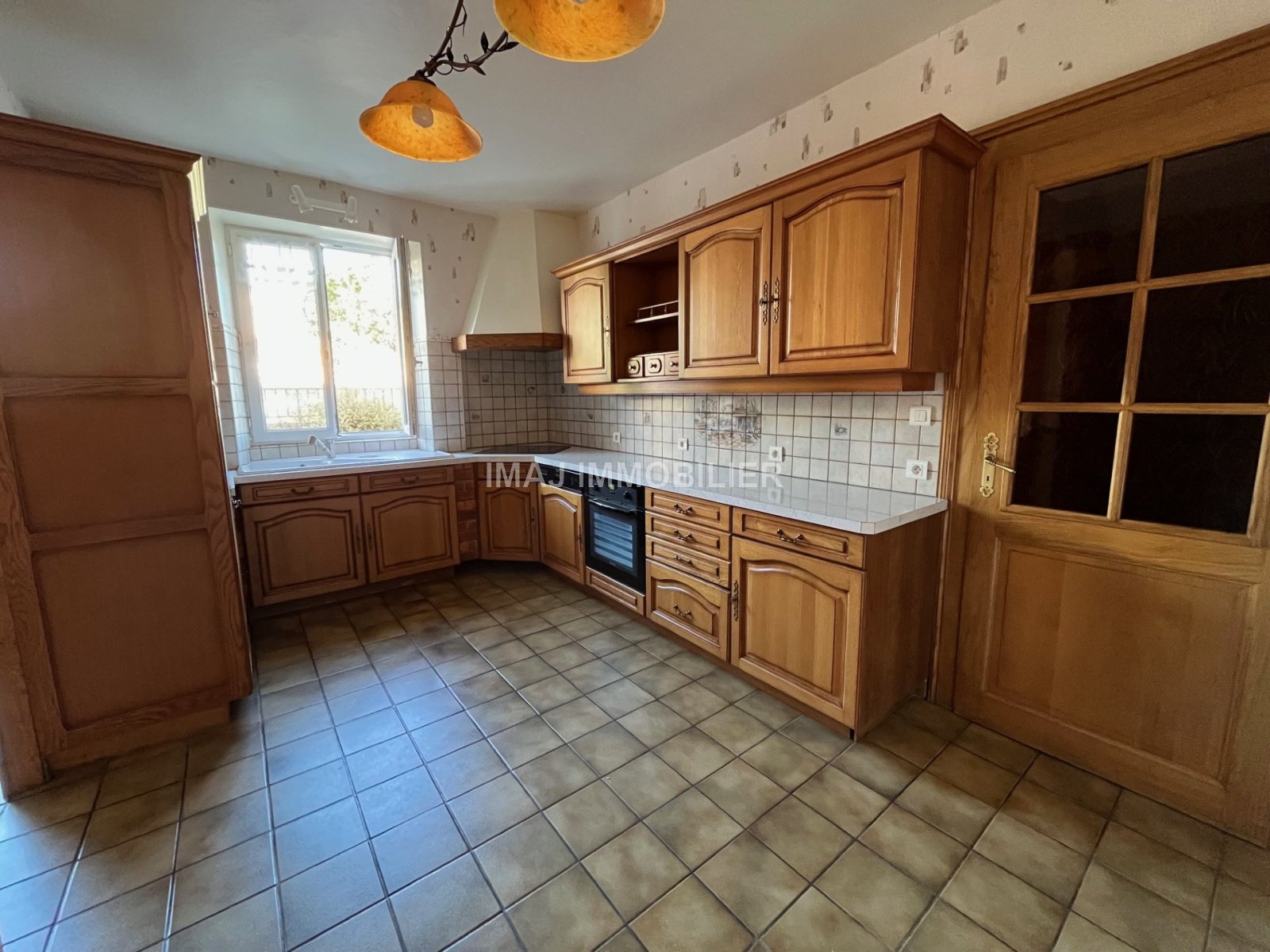 Appartement à louer, 232m², Hadol