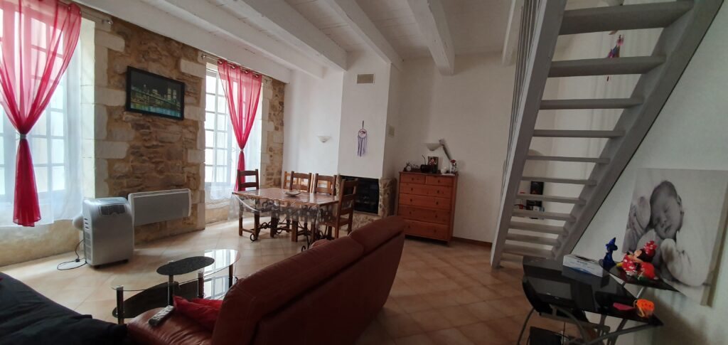 Appartement à louer, 116m², Bollène