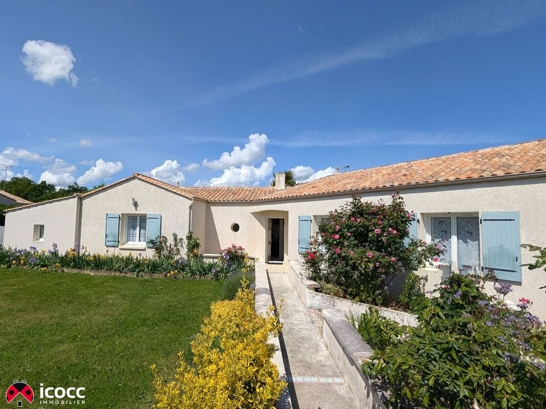Maison à vendre, 150m², Château-Guibert