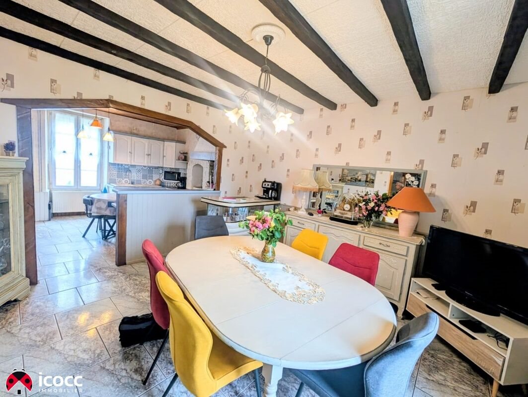 Maison à vendre, 161m², Mouzeuil-Saint-Martin