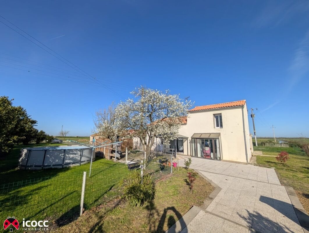 Maison à vendre, 135m², Moreilles