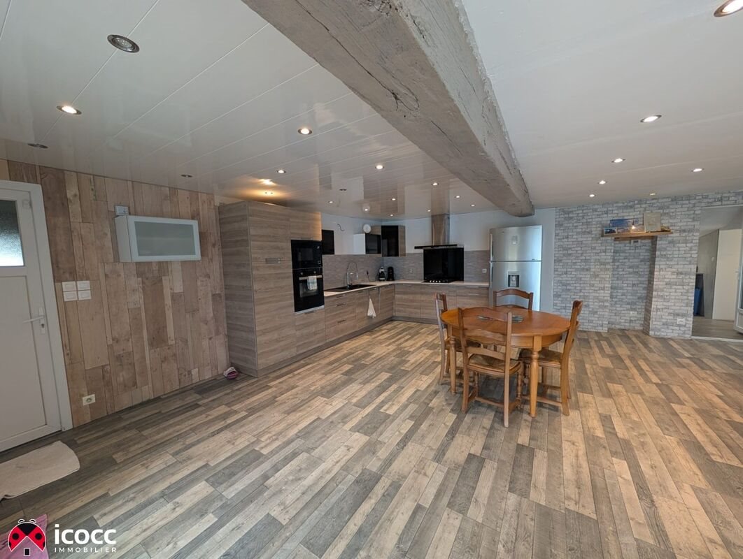Maison à vendre, 135m², Moreilles