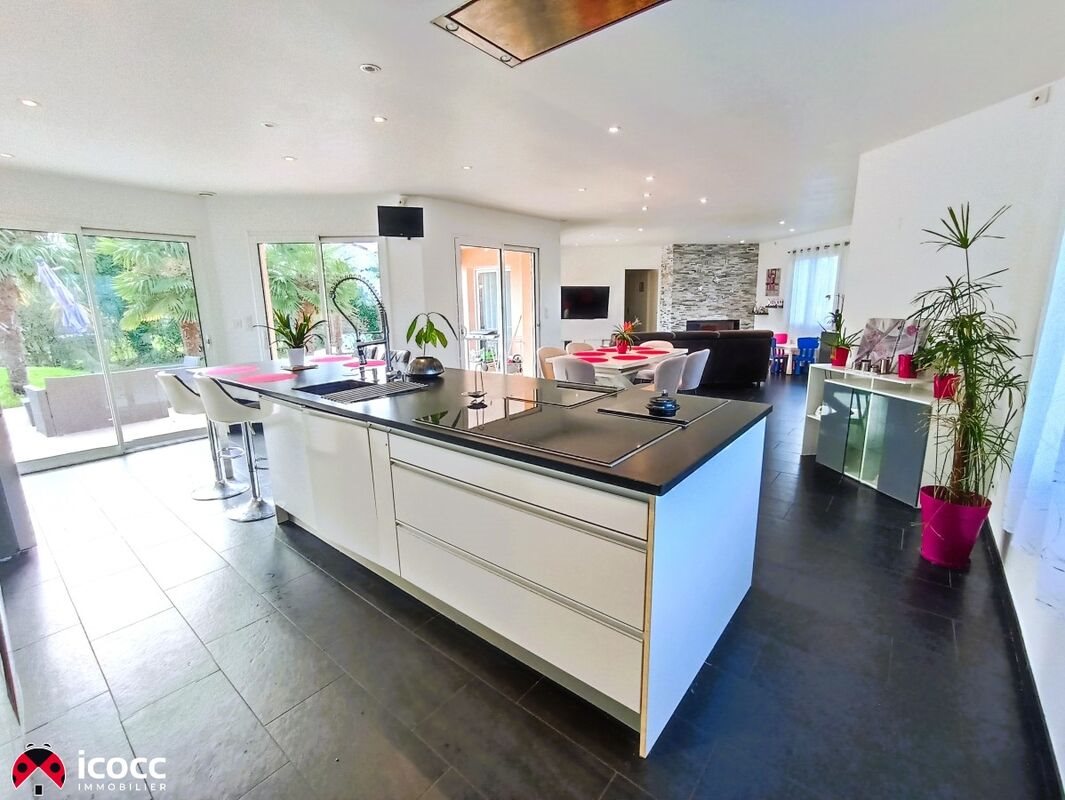 Maison à vendre, 148m², Château-Guibert
