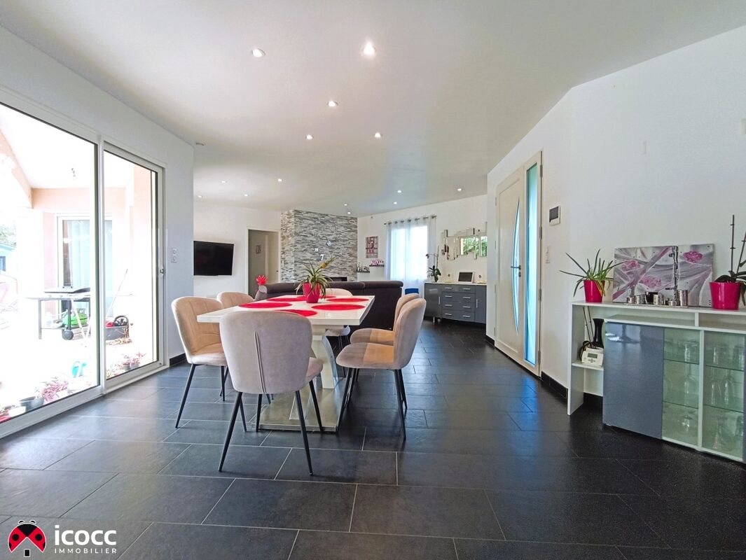 Maison à vendre, 148m², Château-Guibert