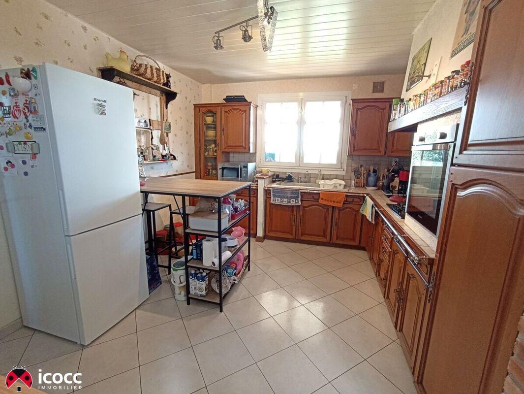 Maison à vendre, 119m², Château-Guibert