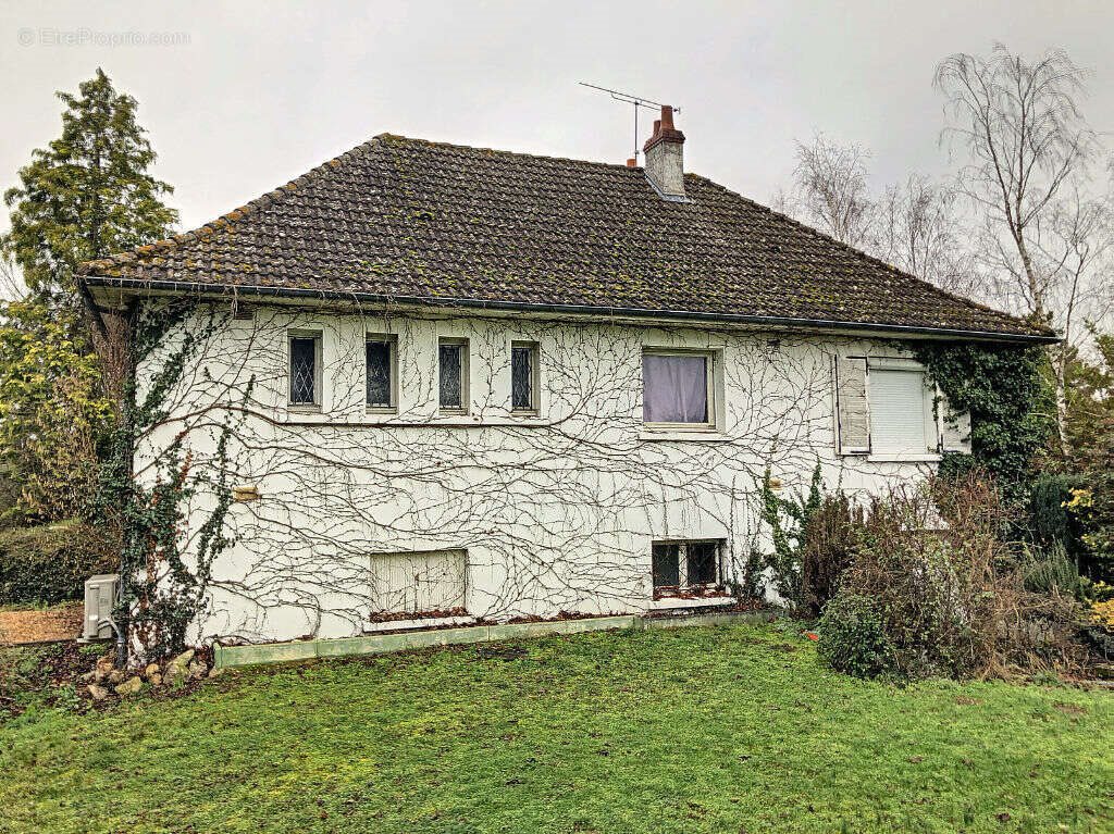 Maison à vendre, 125m², Saint-Gervais-la-Forêt
