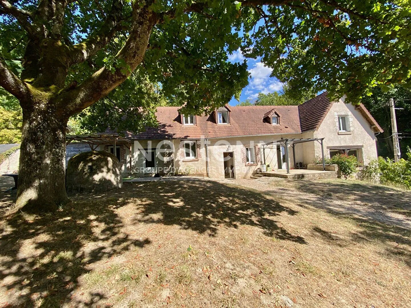 Maison à louer, 196m², Saint-Gervais-la-Forêt