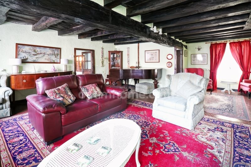 Maison à vendre, 177m², Saint-Léger-Magnazeix