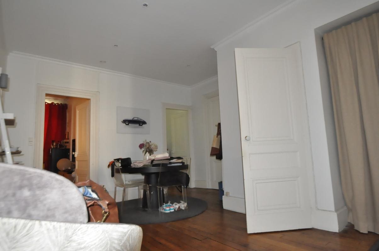 Appartement à louer, 83m², Lyon 6ème