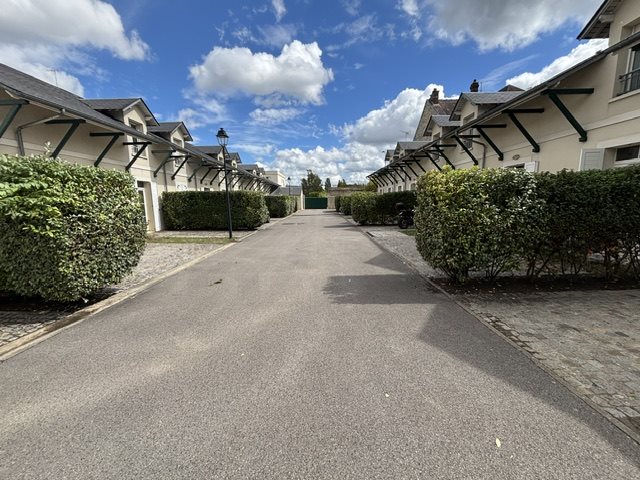 Appartement à louer, 64m², Chantilly