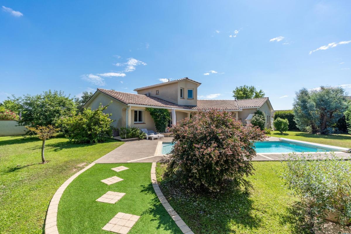 Maison à vendre, 158m², Frouzins