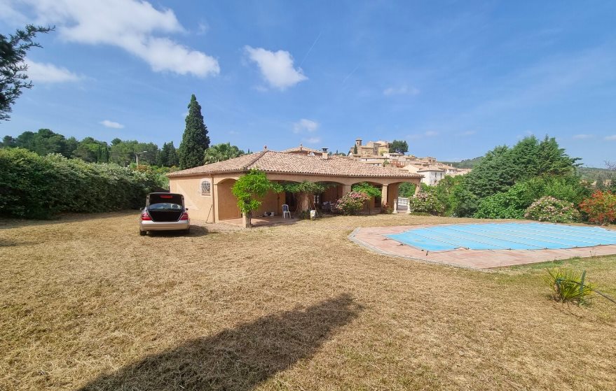 Maison à vendre, 120m², Montouliers