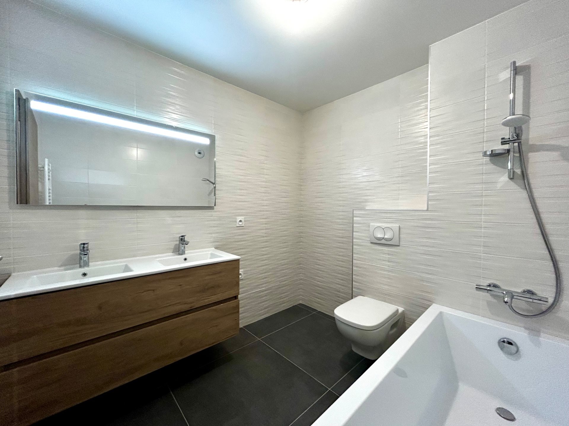 Appartement à vendre, 40m², Ambilly