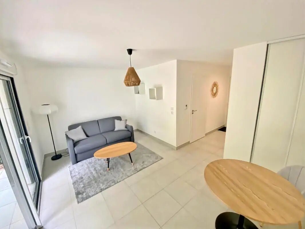 Appartement à louer, 27m², Evian-les-Bains