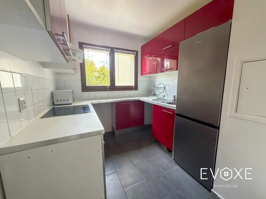 Appartement à louer, 80m², Cergy