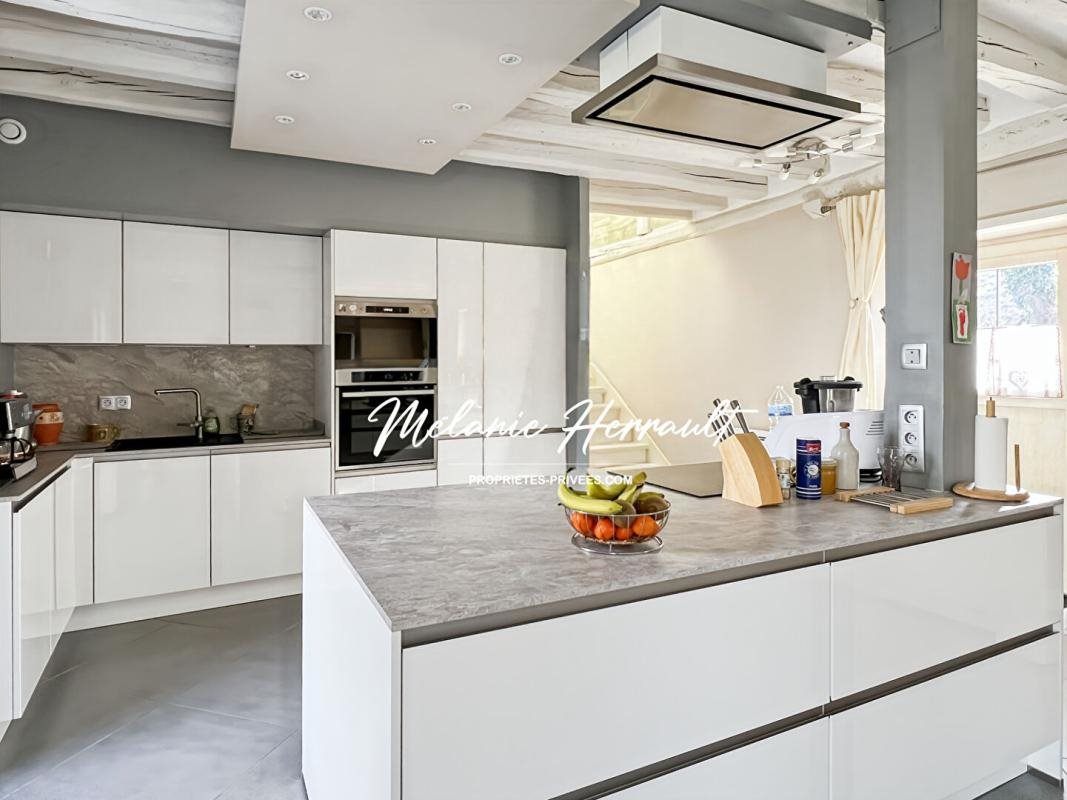 Maison à vendre, 170m², Parigné-l'Evêque