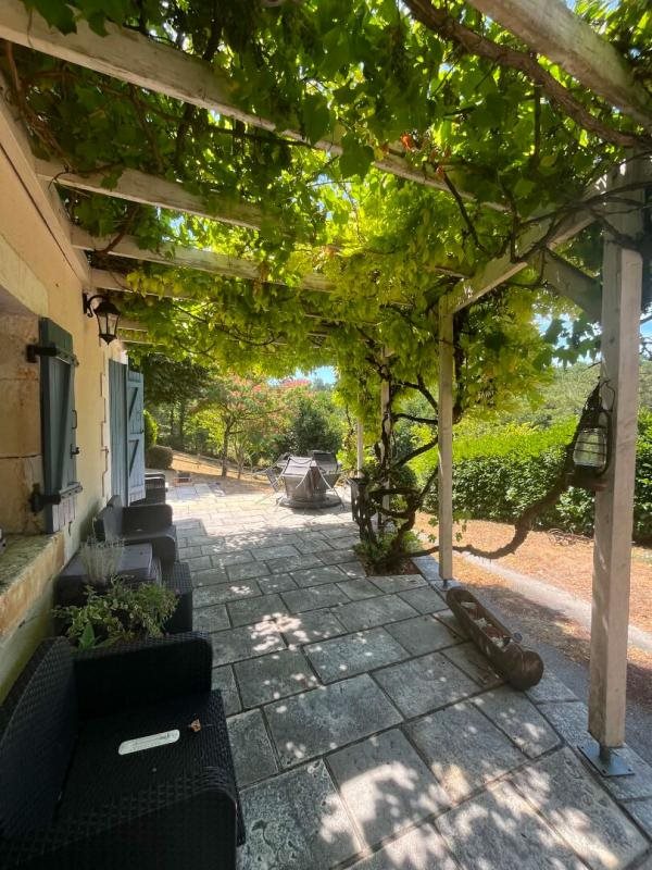 Maison à vendre, 216m², Château-l'Evêque