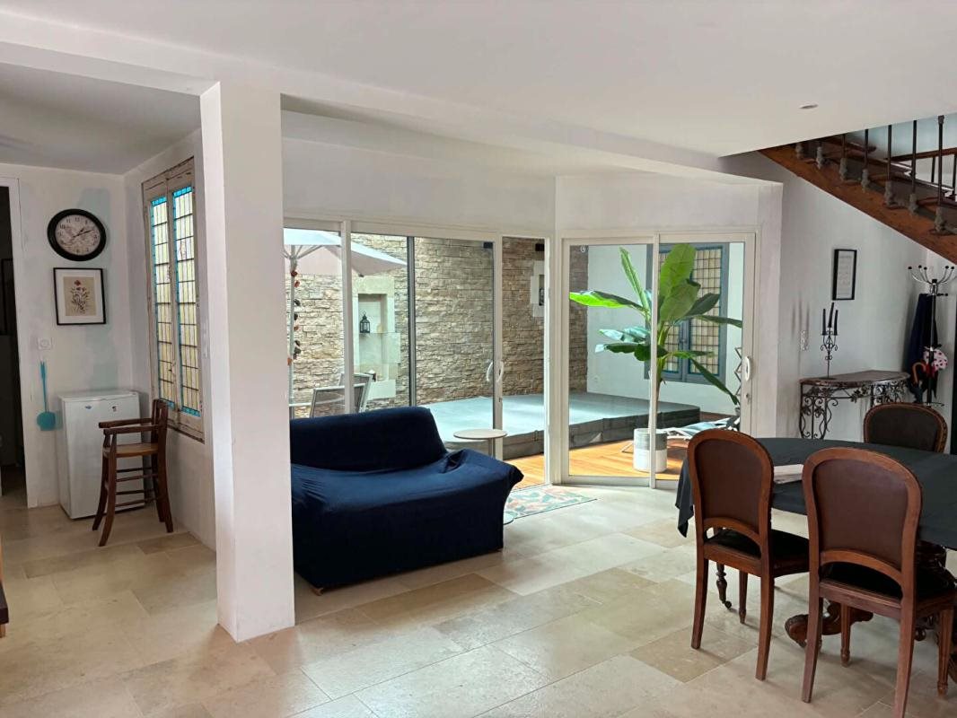 Maison à vendre, 213m², Condat-sur-Trincou
