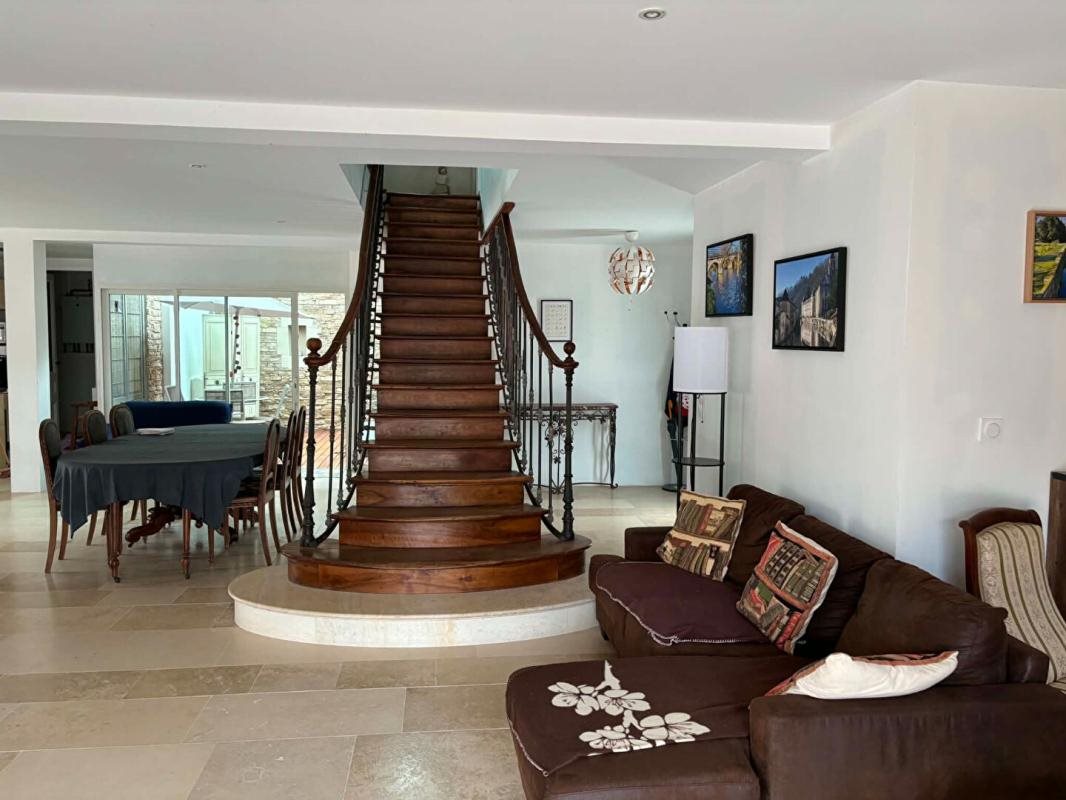 Maison à vendre, 213m², Condat-sur-Trincou