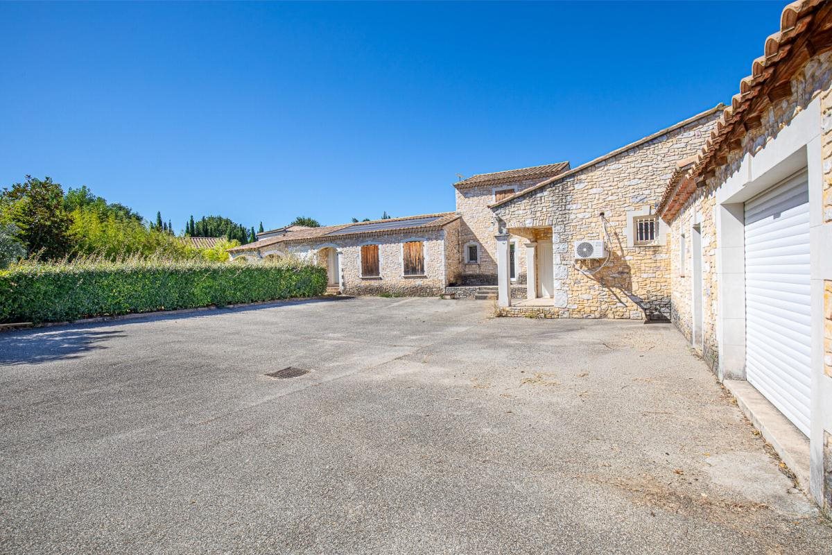 Maison à vendre, 260m², Saint-Laurent-des-Arbres