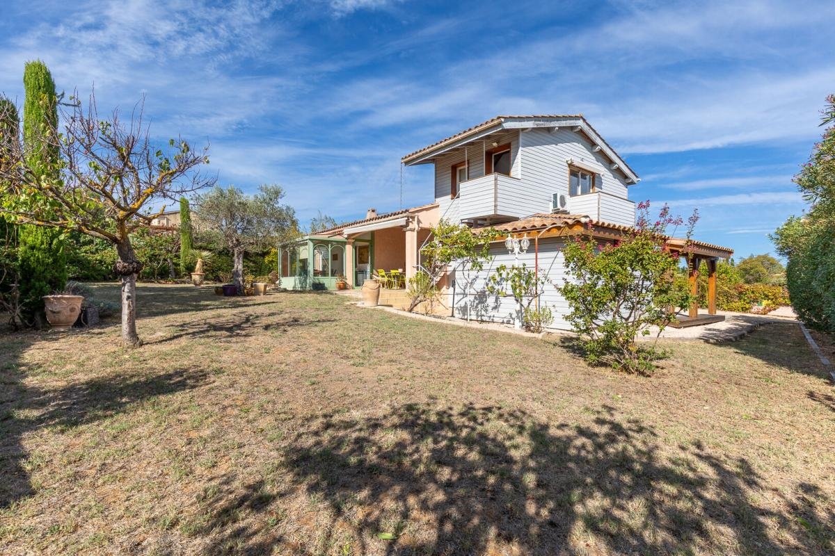 Maison à vendre, 155m², Saint-Saturnin-lès-Avignon