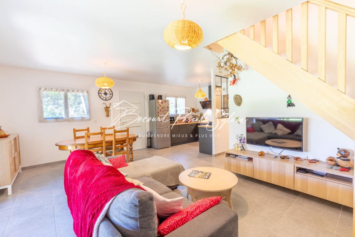 Maison à vendre, 82m², Carpentras