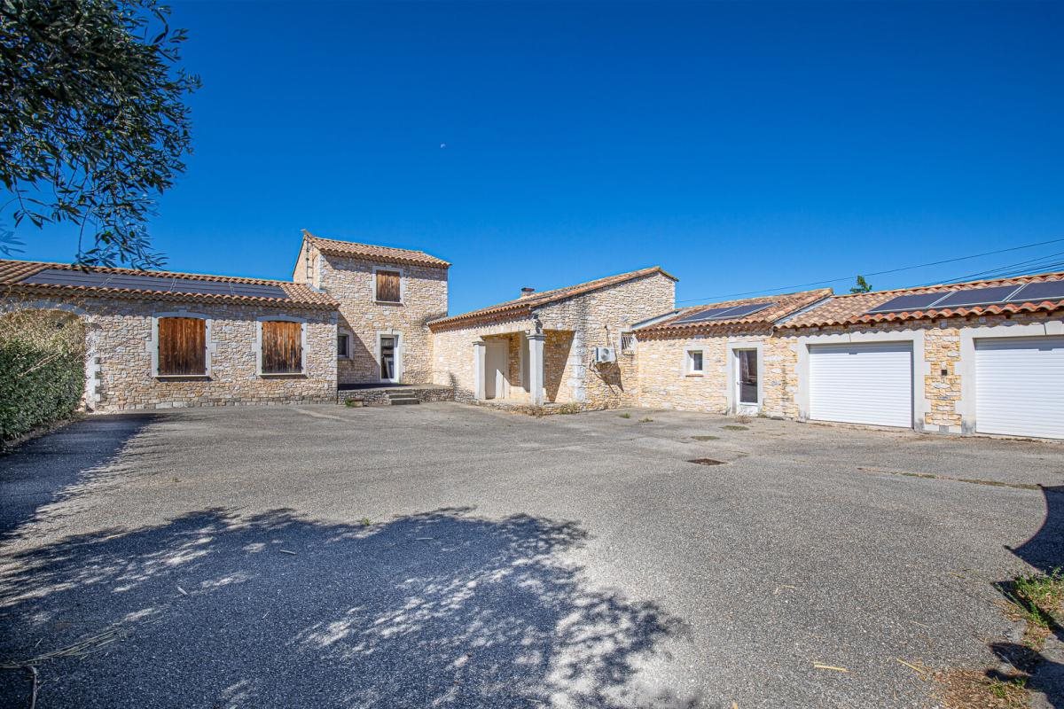 Maison à vendre, 260m², Saint-Laurent-des-Arbres