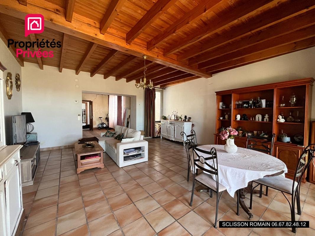 Maison à vendre, 247m², Mortagne-sur-Gironde