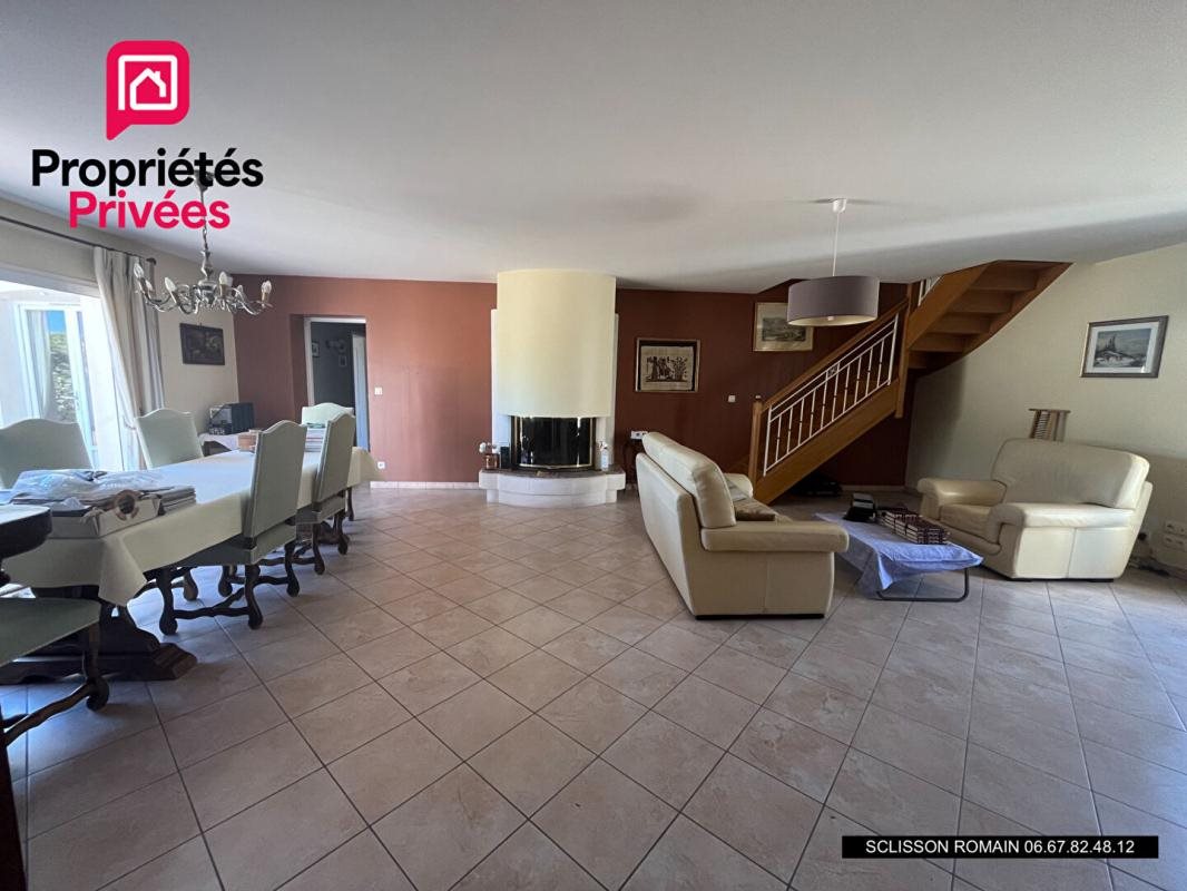 Maison à vendre, 181m², Cozes