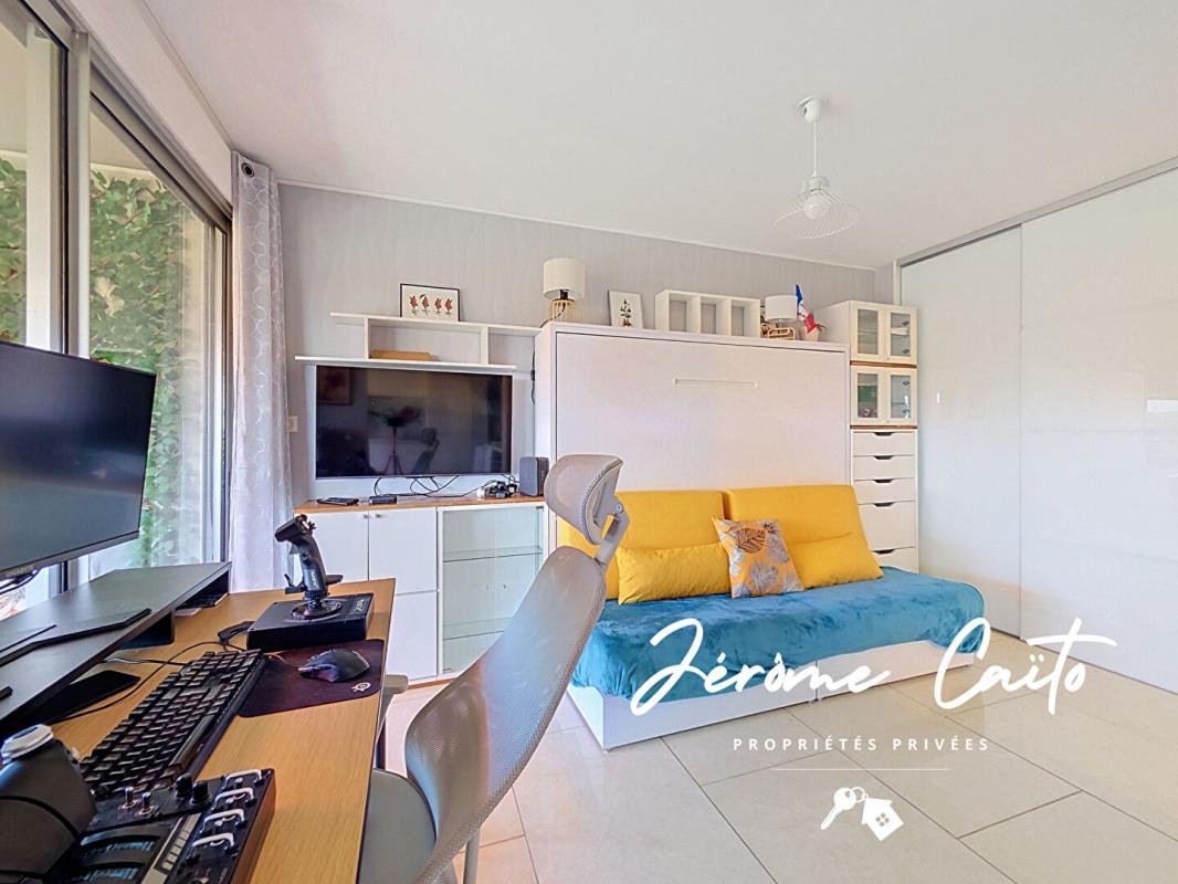 Appartement à vendre, 23m², Nîmes